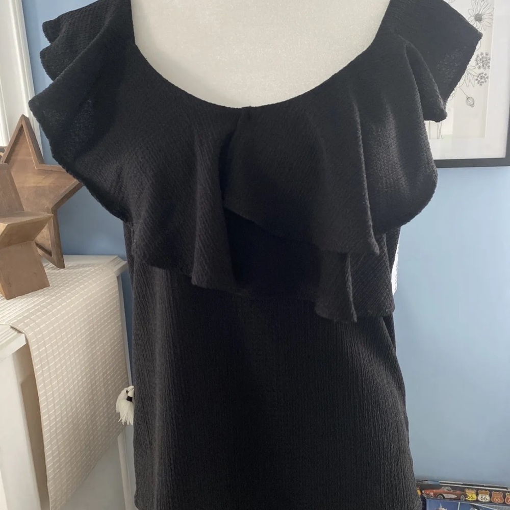 Nine Weet Ruffle Trim Tank - Picture 2 of 5